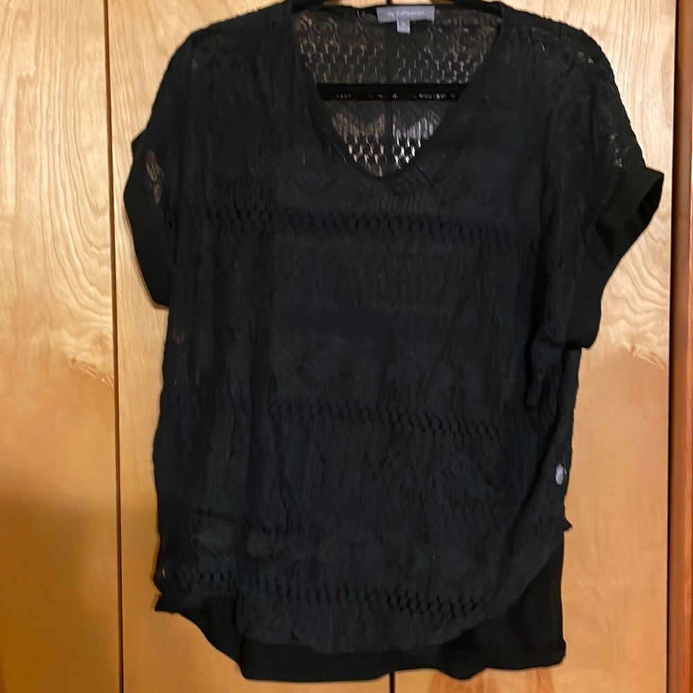 NY Collection black top.